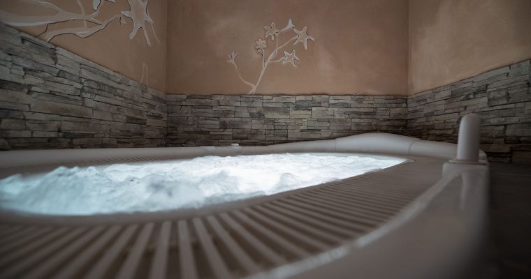 Vacanze di Pasqua in Hotel con Spa; Hotel benessere SPA; T’Ami Romantic By Night; Selvino Daily Spa Experience