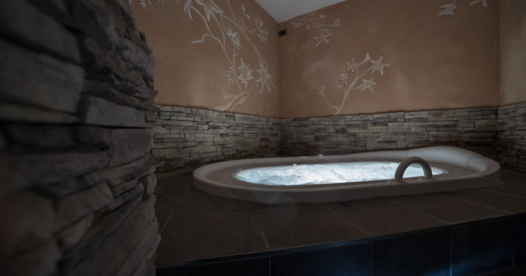 25 Aprile relax e benessere; T'Ami Romantic in Private Spa; Selvino Daily Spa Experience