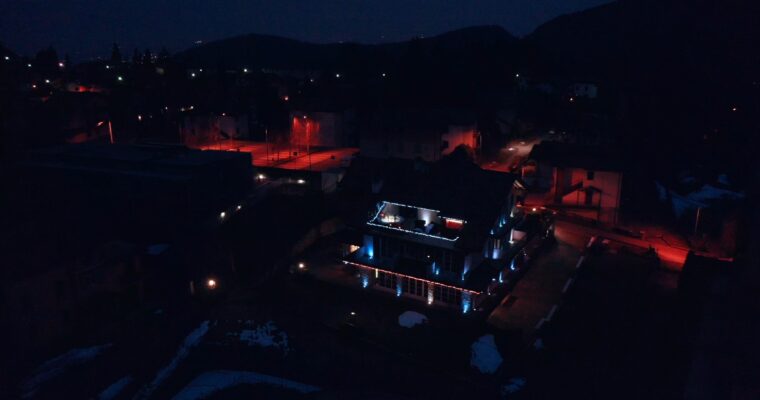 Vivi un Natale Incantato: Magica Fuga in SPA tra le Prealpi Orobie